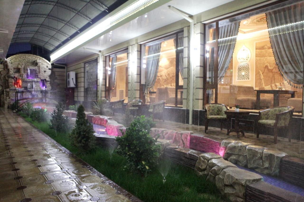 Hotel Naxshab Karsi Kültér fotó
