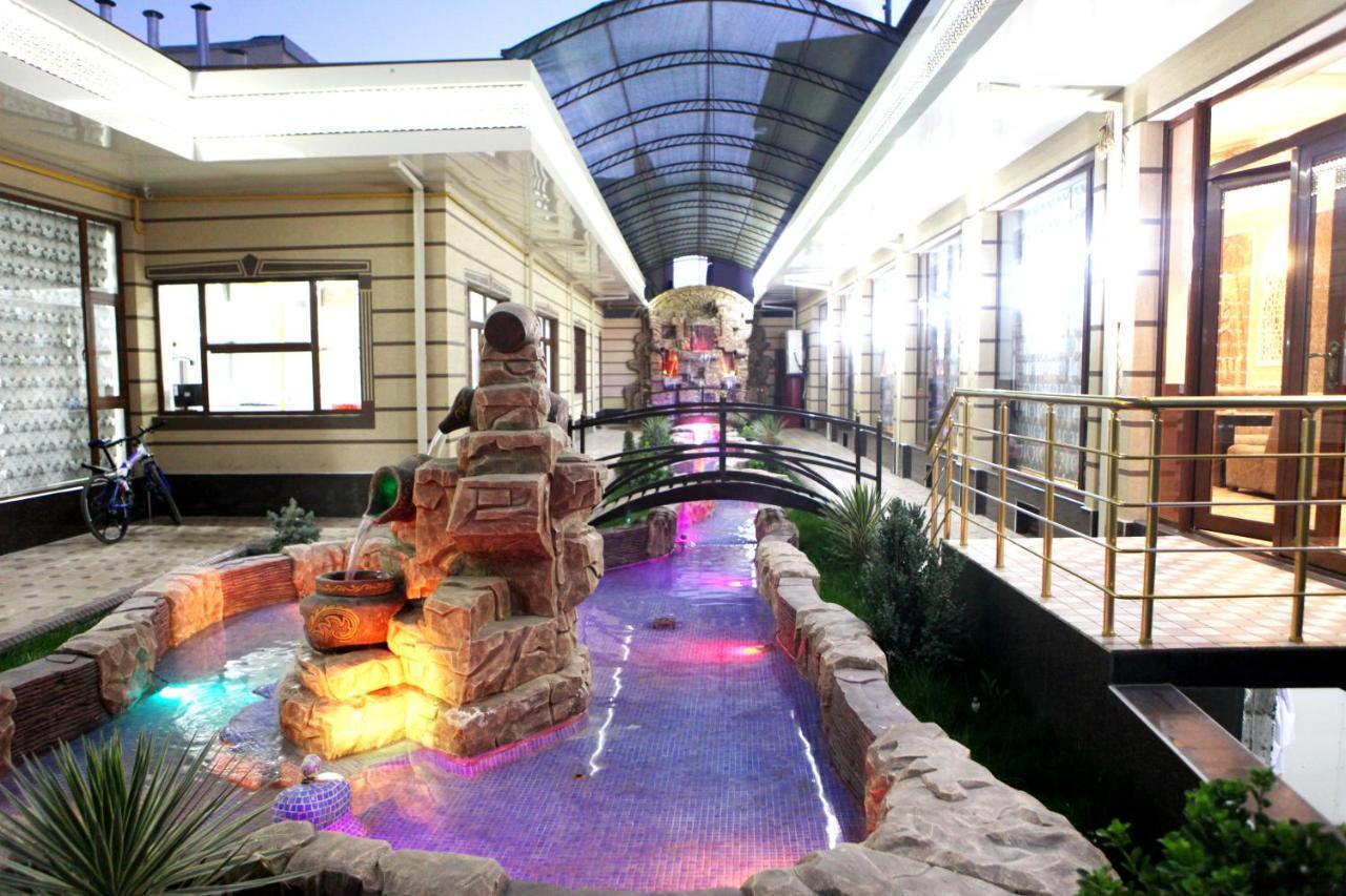 Hotel Naxshab Karsi Kültér fotó
