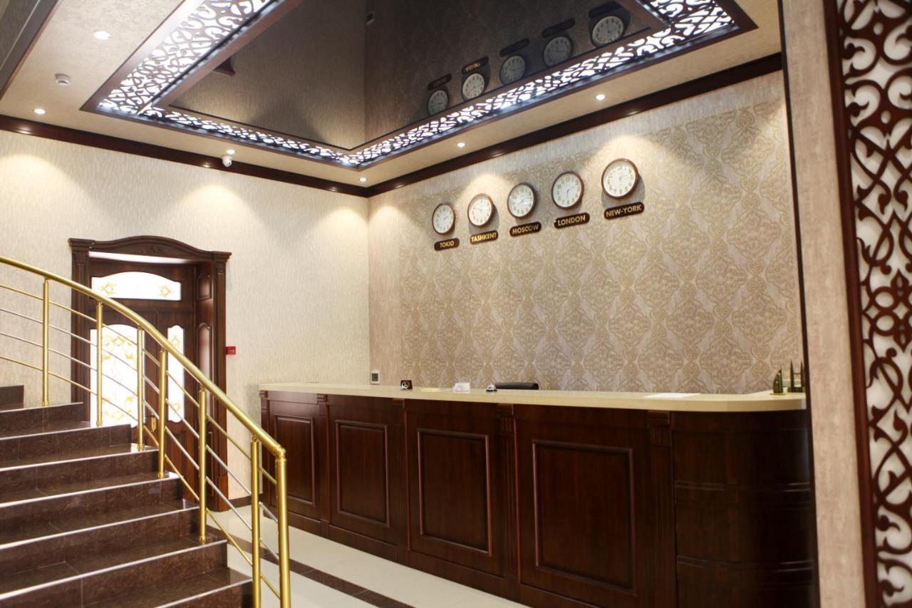Hotel Naxshab Karsi Kültér fotó