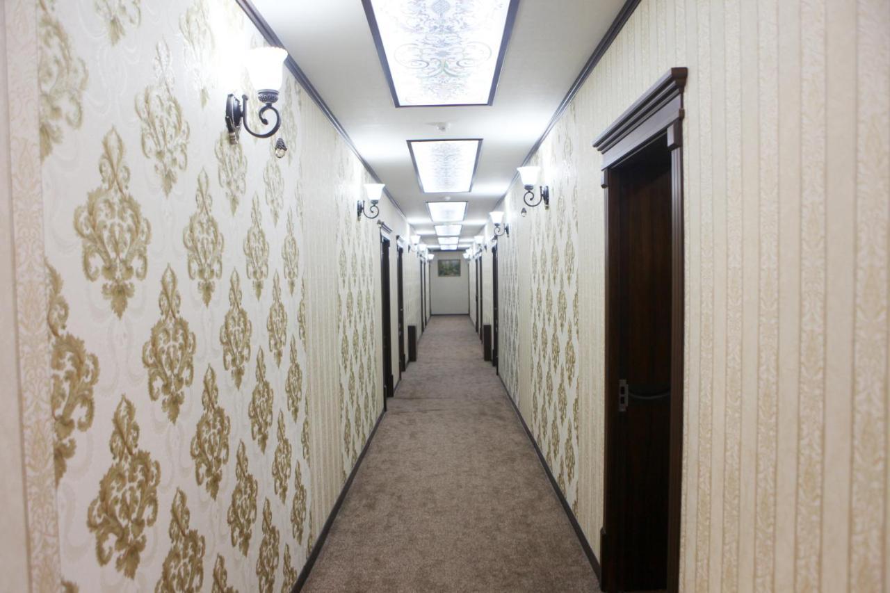 Hotel Naxshab Karsi Kültér fotó