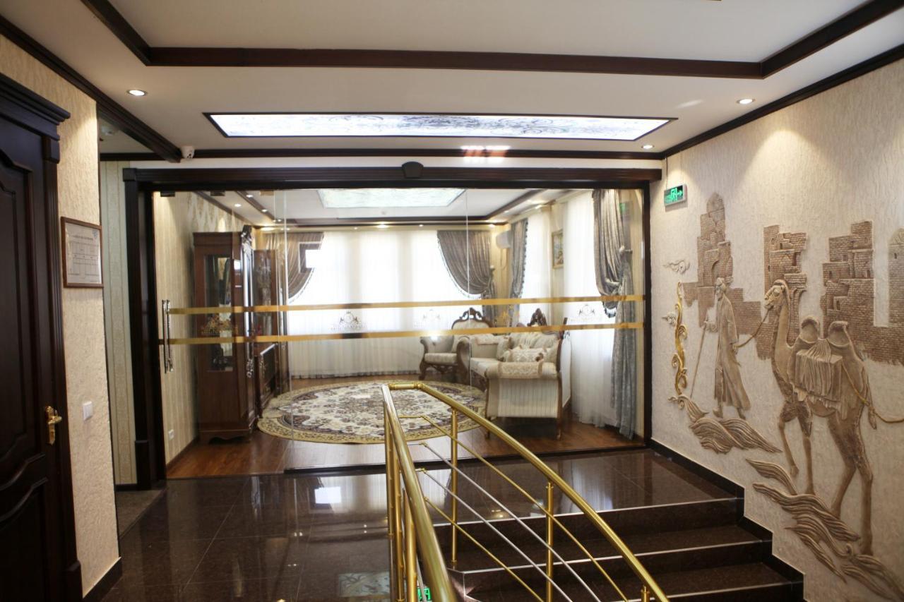 Hotel Naxshab Karsi Kültér fotó