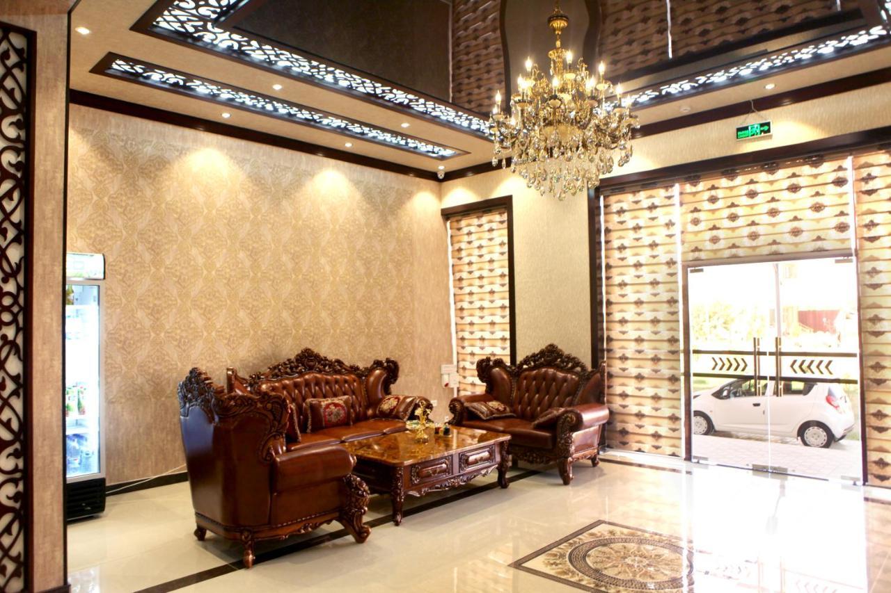 Hotel Naxshab Karsi Kültér fotó